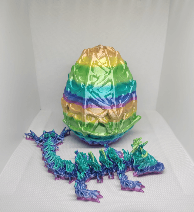 Oeuf de dragon toile d'araignée