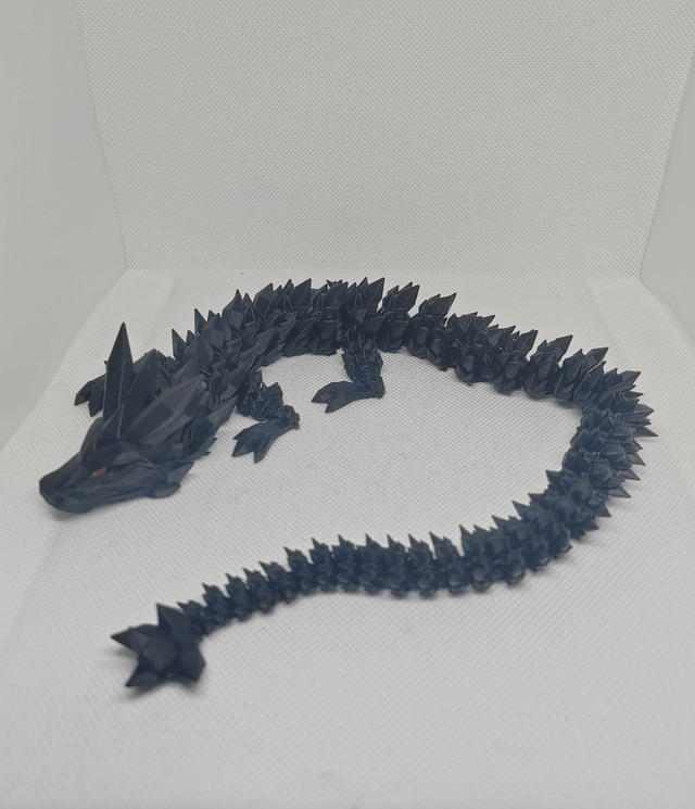 Dragon cristal aux yeux rouges