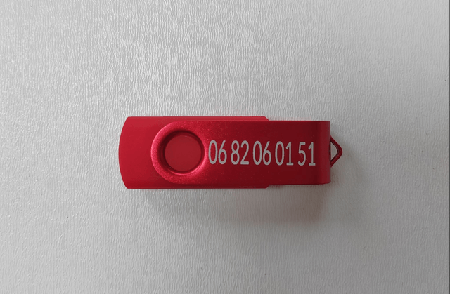 Clés USB 32go personnalisée