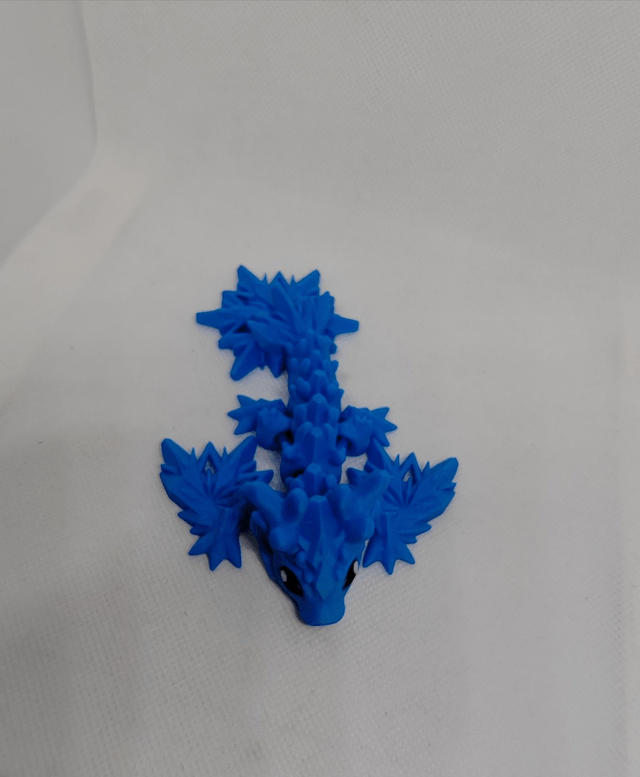 Bébé dragon flocon