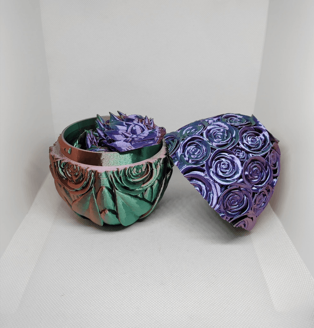Œuf de dragon roses 