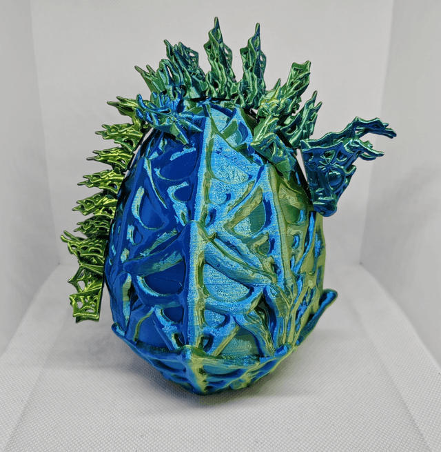 Oeuf de dragon toile d'araignée 