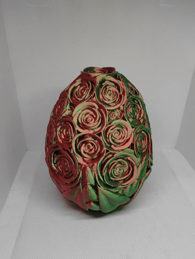 Œuf de dragon roses