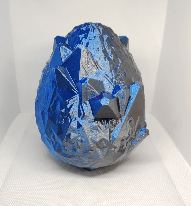 Oeuf de dragon cristal avec ailes 