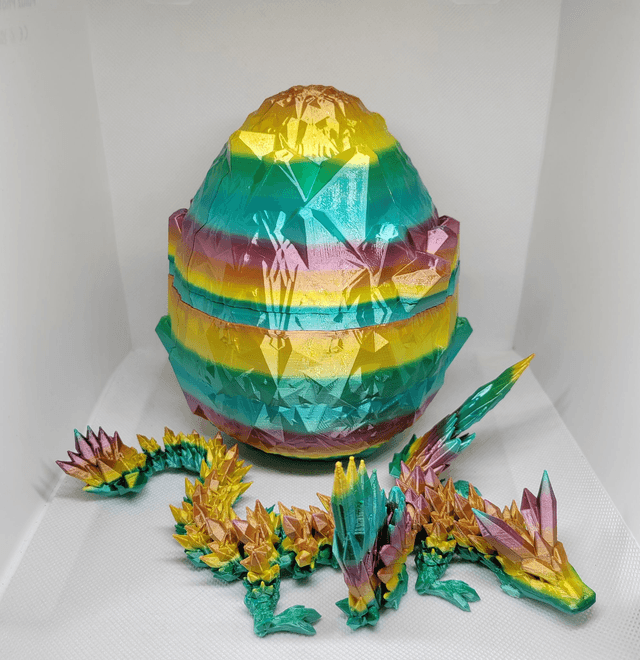 Oeuf de dragon cristal avec ailes 