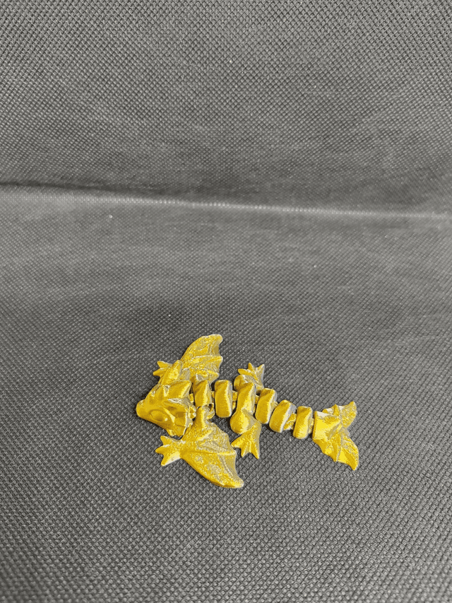 Bébé dragon