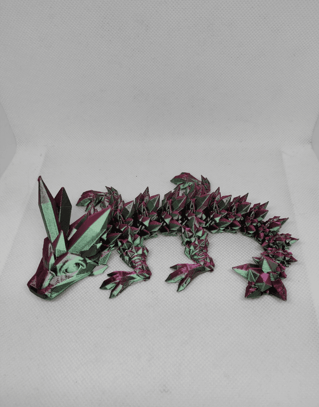 Bébé dragon cristal