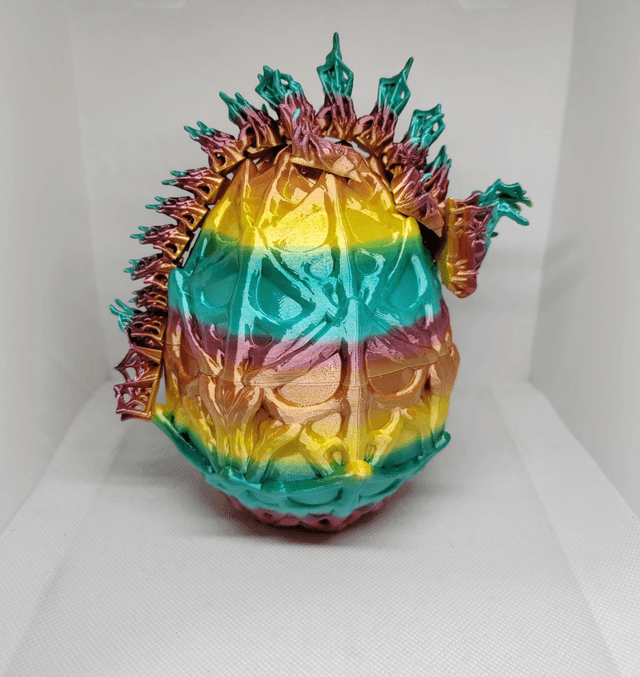Oeuf de dragon toile d&#039;araignée 