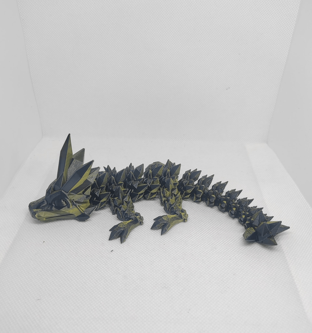 Bébé dragon cristal